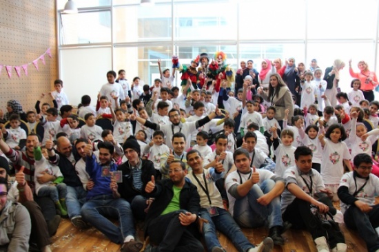 بصمة تغيير يكرم الأيتام ( صور )